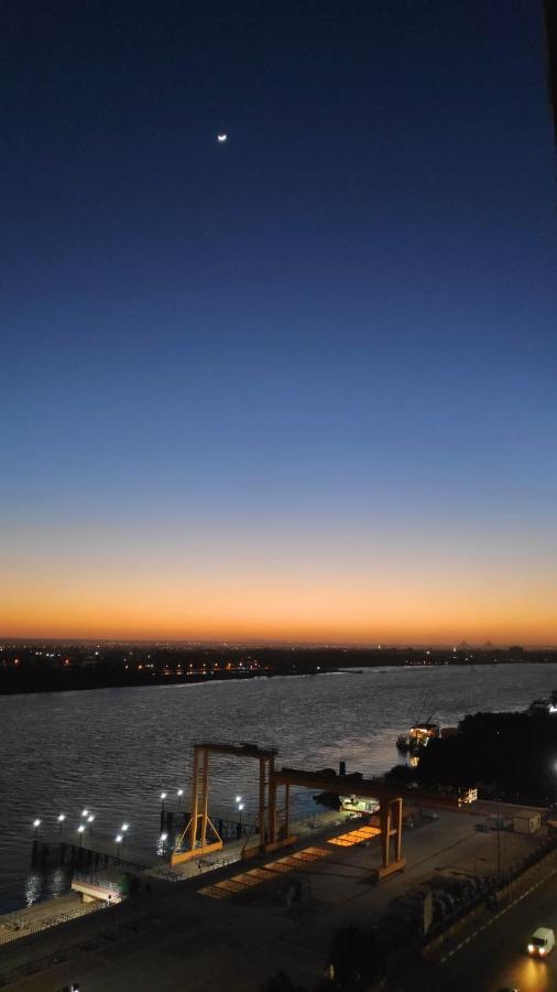 Nile Pyramidal View Apartment Kairo Eksteriør billede