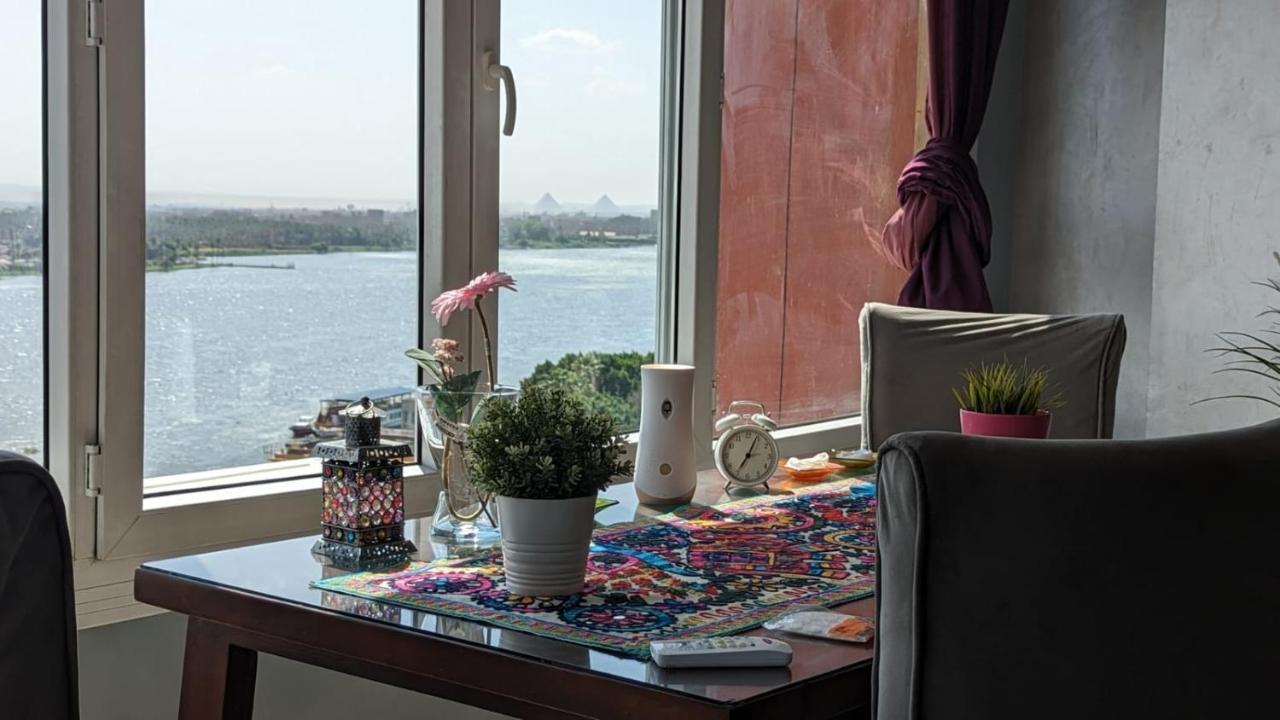Nile Pyramidal View Apartment Kairo Eksteriør billede
